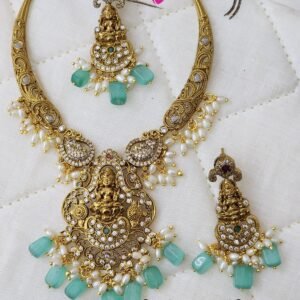 Classic Neckless SBR10850