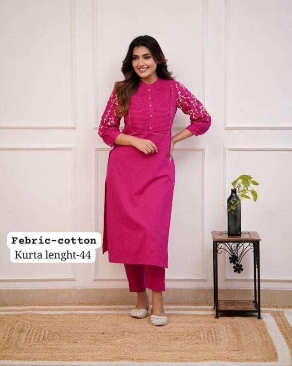 Model wearing a trendy office wear kurti pant set with intricate detailing